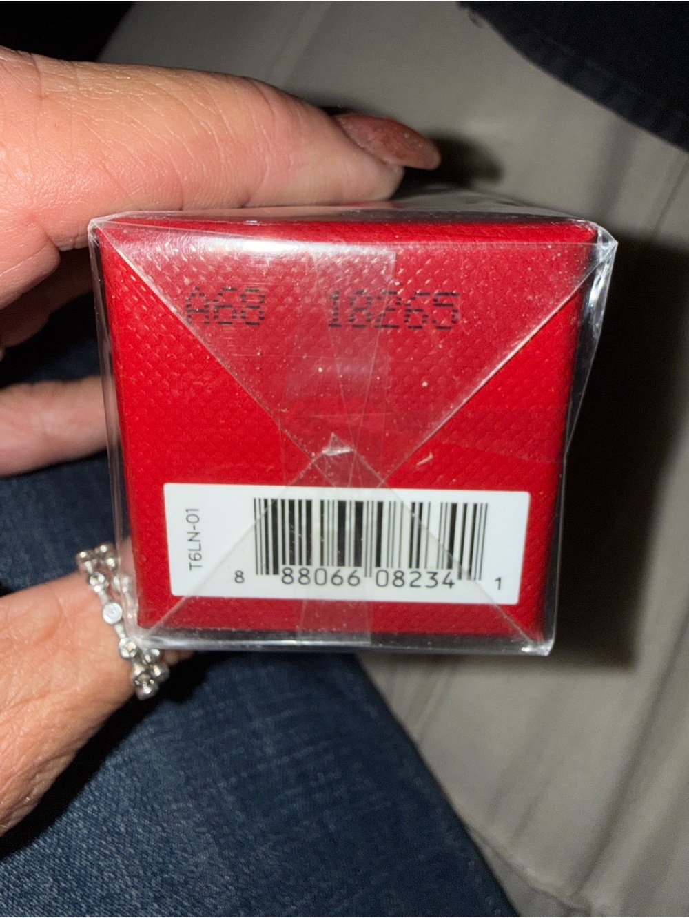 Tom Ford Lost Cherry Eau de Parfum - Deep Red Box. 50 ML - Picture 3 of 3